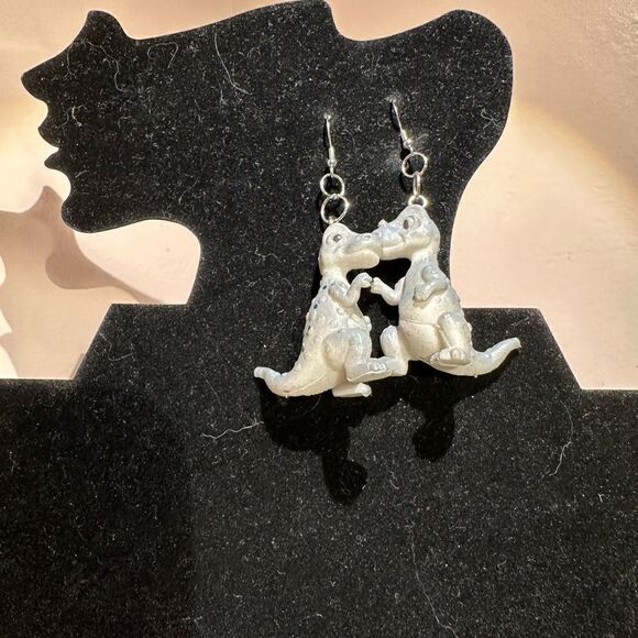 Earrings Pierced Dinosaur Silver Dangly Exaggerated Handmade Costume Jewelry - Picture 7 of 9